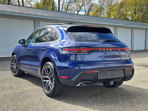 2025 Porsche Macan