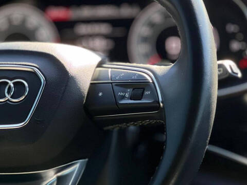 2021 Audi Q8 quattro Premium 55 TFSI