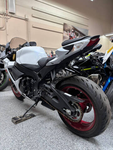 2017 Suzuki GSX-R750