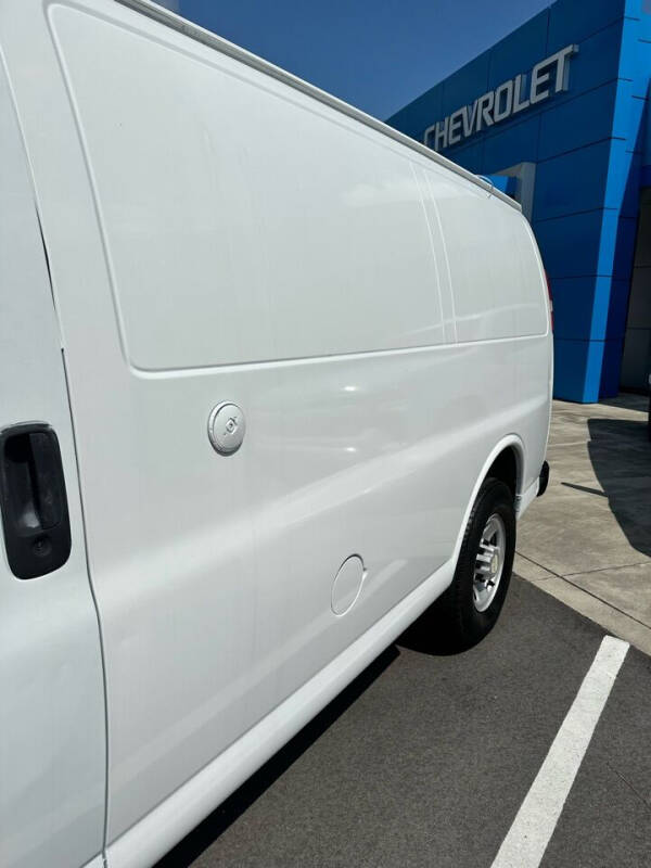 2011 Chevrolet Express 2500