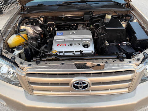 2004 Toyota Highlander Limited