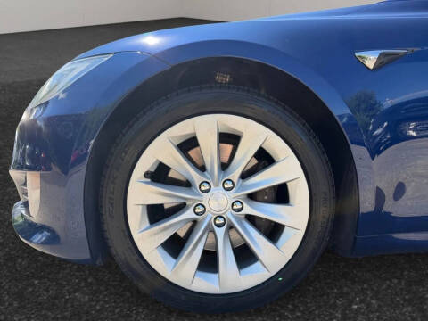 2017 Tesla Model S