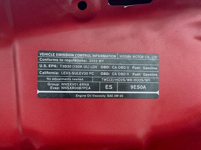 2022 Nissan Kicks SR