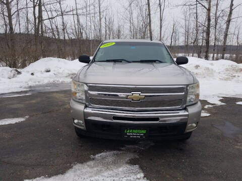 2009 Chevrolet Silverado 1500 for sale at L & R Motors in Greene ME