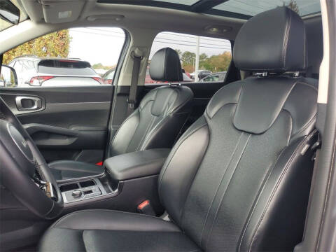 2022 Kia Sorento Hybrid for sale at Lou Sobh Kia in Cumming GA