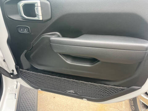 2022 Jeep Gladiator Altitude