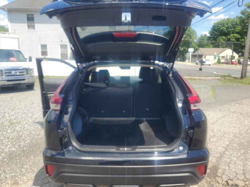 2022 Mitsubishi Eclipse Cross LE