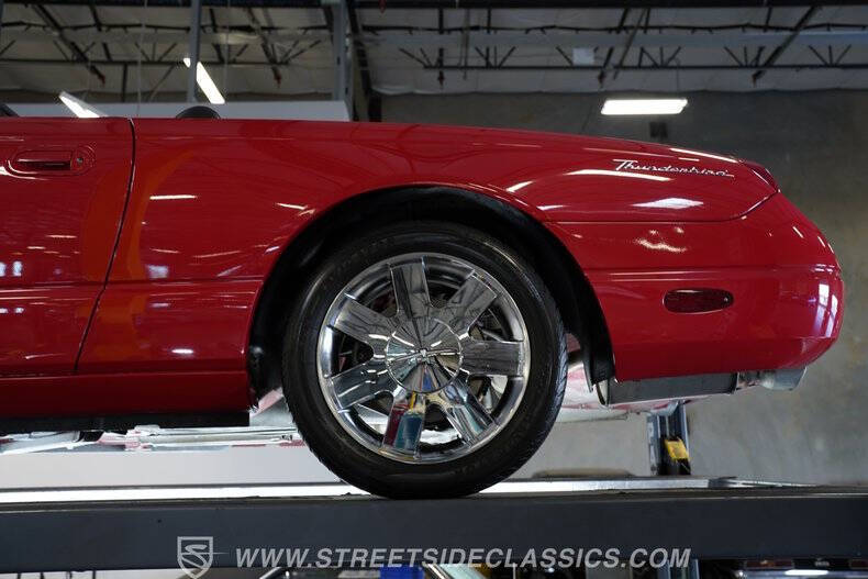 2002 Ford Thunderbird Deluxe