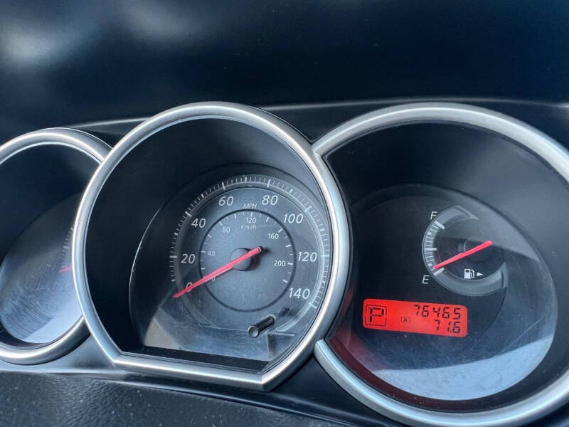 2011 Nissan Versa 1.8 S