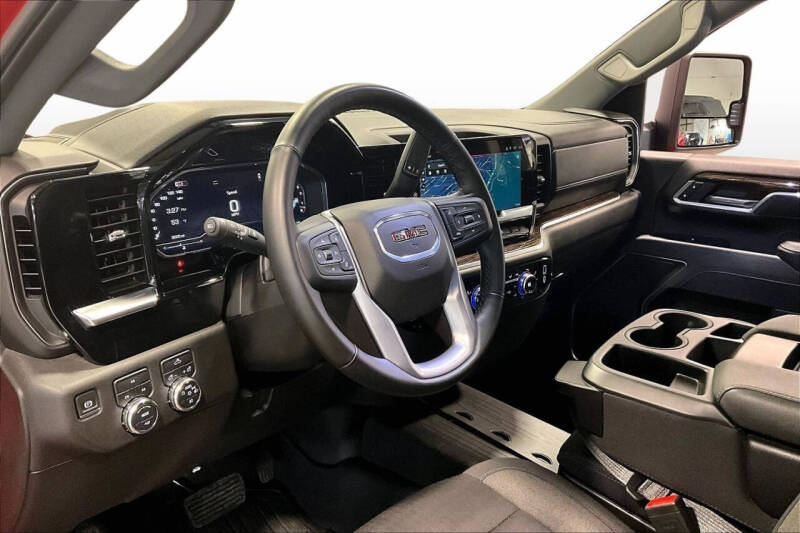 2025 GMC Sierra 2500HD