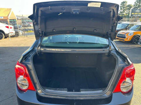 2015 Chevrolet Sonic LTZ Auto