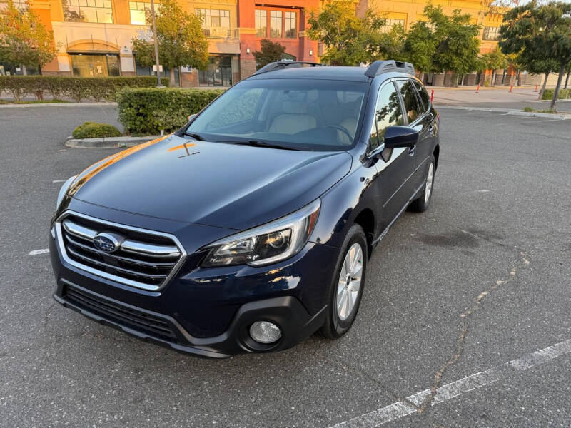 2018 Subaru Outback for sale at Fiesta Motors in Winnetka CA