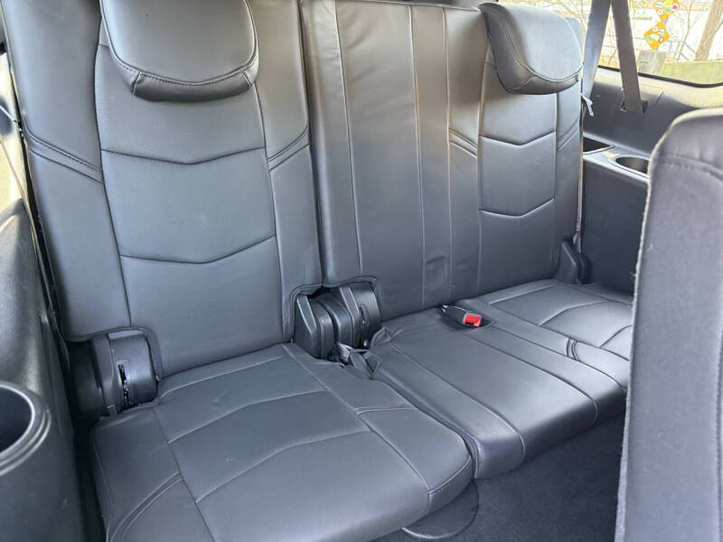 2020 Cadillac Escalade ESV Platinum