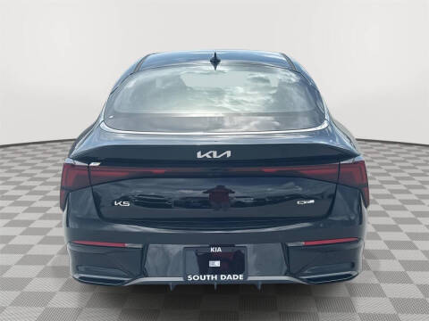 2026 Kia K5