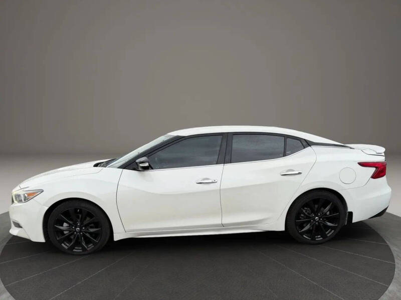2017 Nissan Maxima