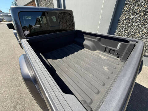 2020 Jeep Gladiator Mojave
