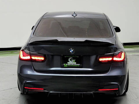 2018 BMW 3 Series 330i