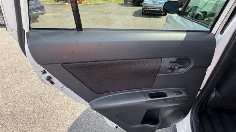 2008 Scion xB