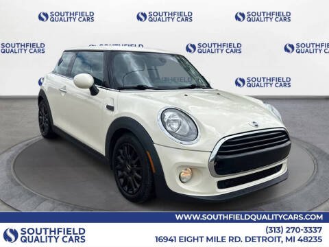 2018 MINI Hardtop 2 Door for sale at SOUTHFIELD QUALITY CARS in Detroit MI