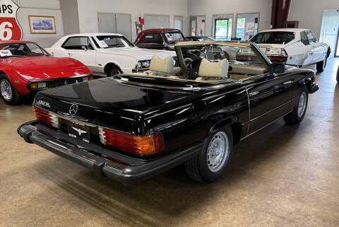 1977 Mercedes-Benz 450-Class