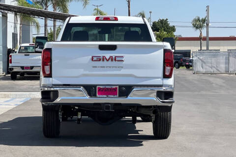 2025 GMC Sierra 2500HD Pro