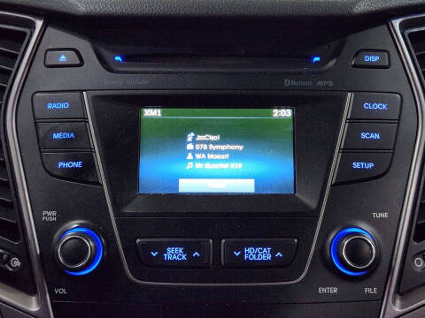 2016 Hyundai Santa Fe SE