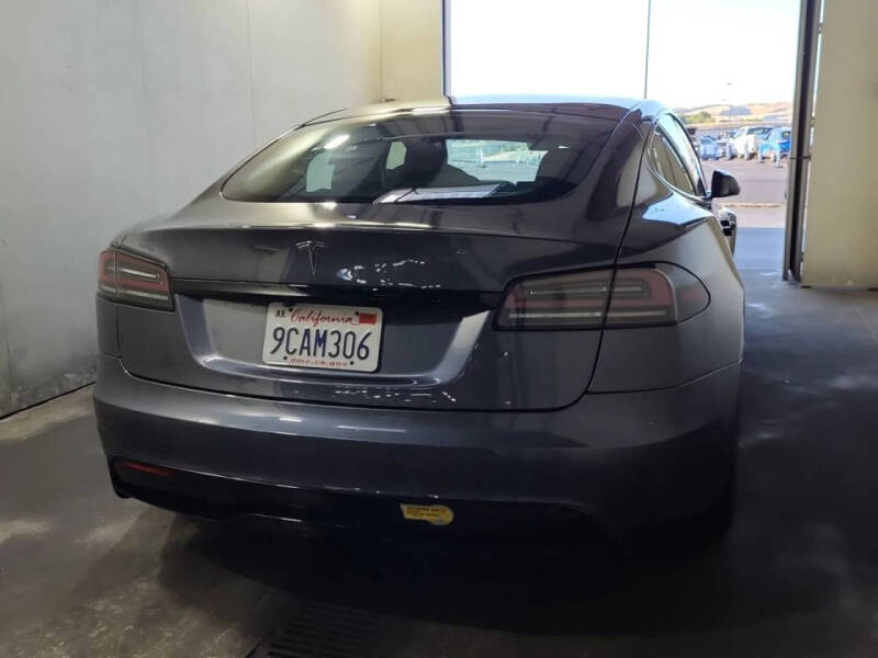 2022 Tesla Model S