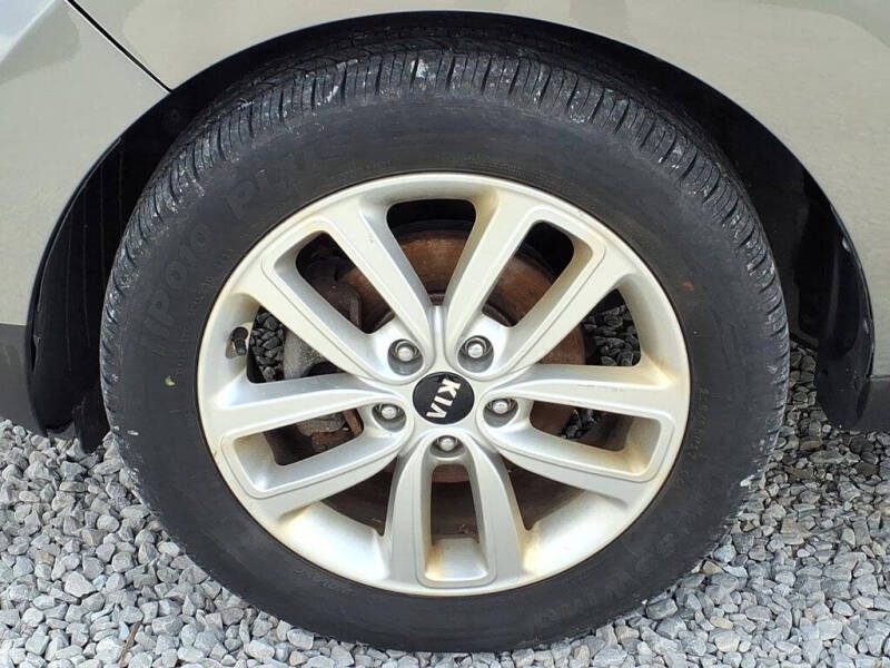 2019 Kia Soul +
