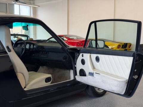 1990 Porsche 911 Carrera 2