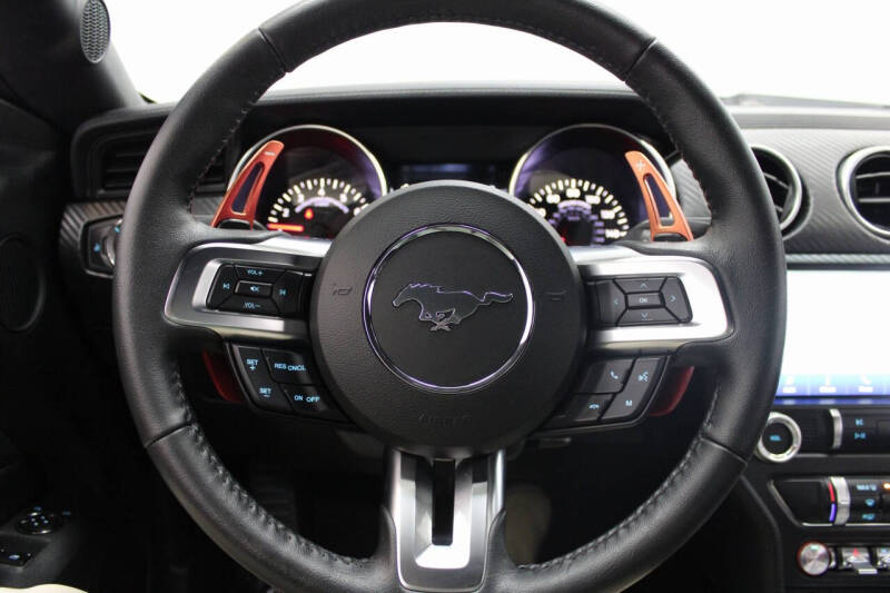 2021 Ford Mustang EcoBoost