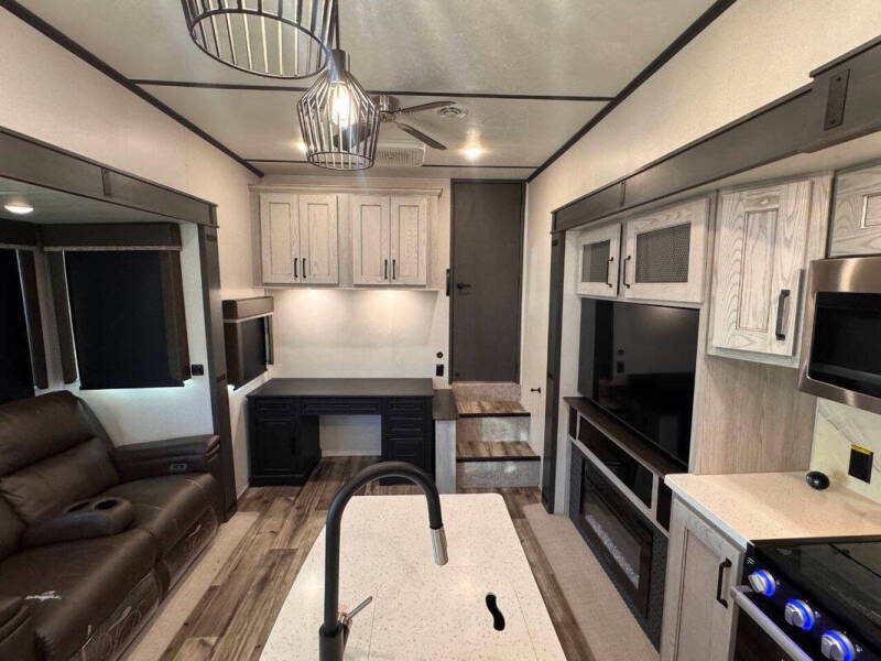 2022 Keystone RV Montana