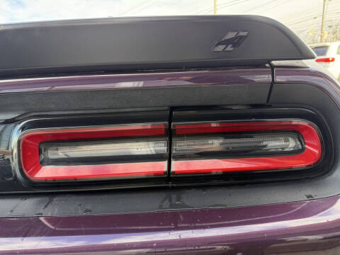 2022 Dodge Challenger SXT