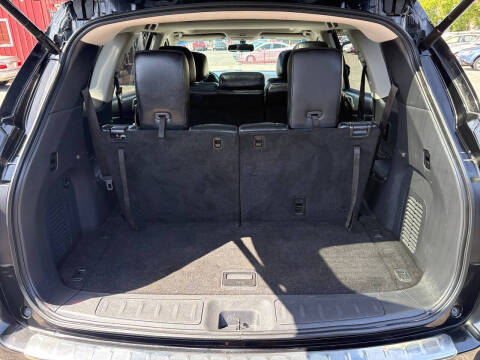 2015 Nissan Pathfinder SL