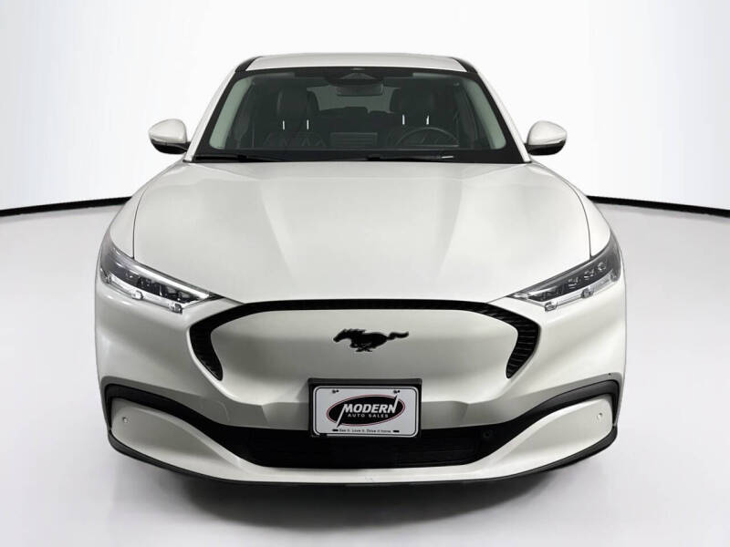 2022 Ford Mustang Mach-E Select