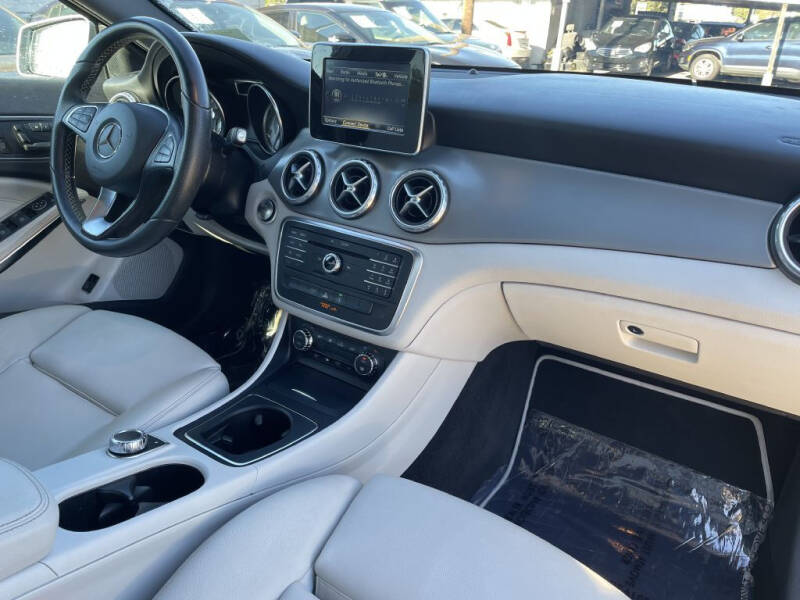 2017 Mercedes-Benz GLA GLA 250