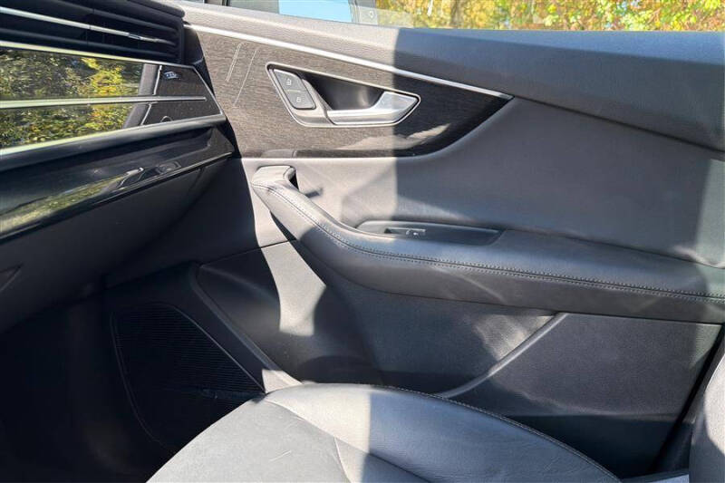 2024 Audi Q7 quattro Premium Plus 45 TFSI