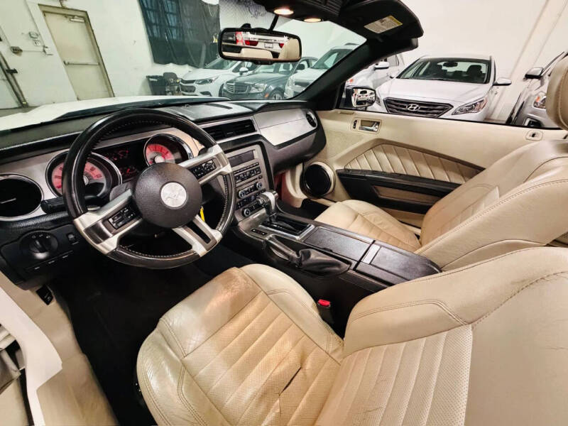 2010 Ford Mustang