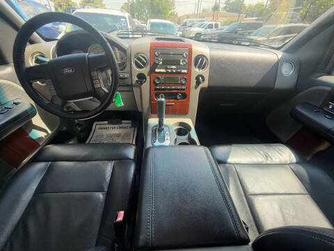 2005 Ford F-150 Lariat