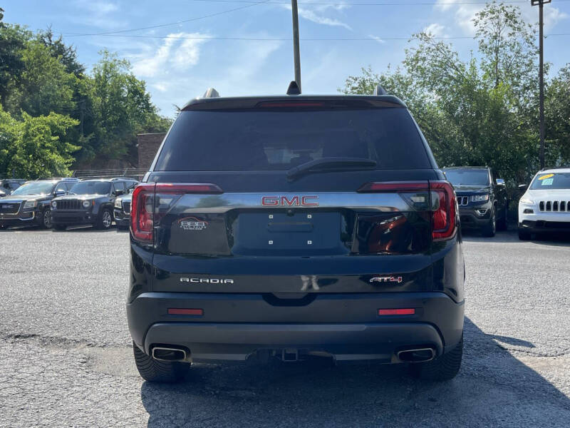 2020 GMC Acadia AT4