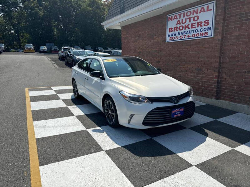 2018 Toyota Avalon Hybrid XLE Premium