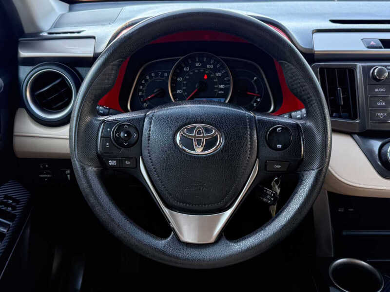 2013 Toyota RAV4 LE