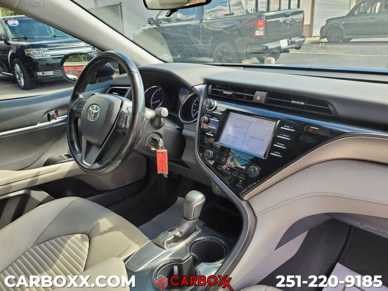 2019 Toyota Camry LE