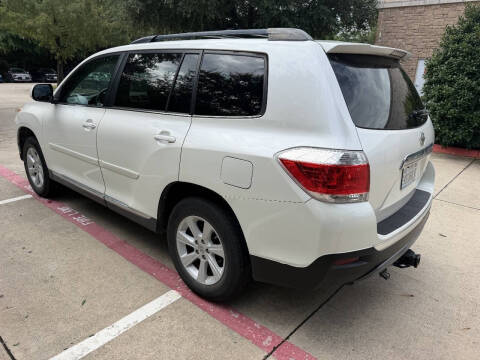 2013 Toyota Highlander Plus