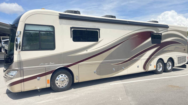 2013 Freightliner XCM Chassis