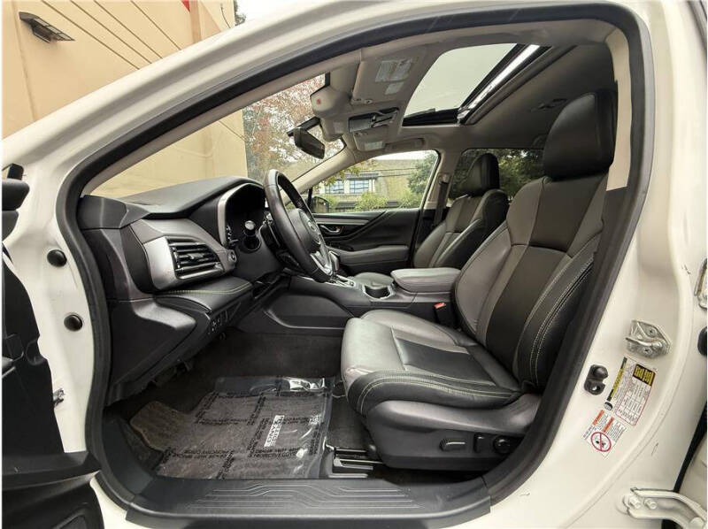 2020 Subaru Outback Onyx Edition XT