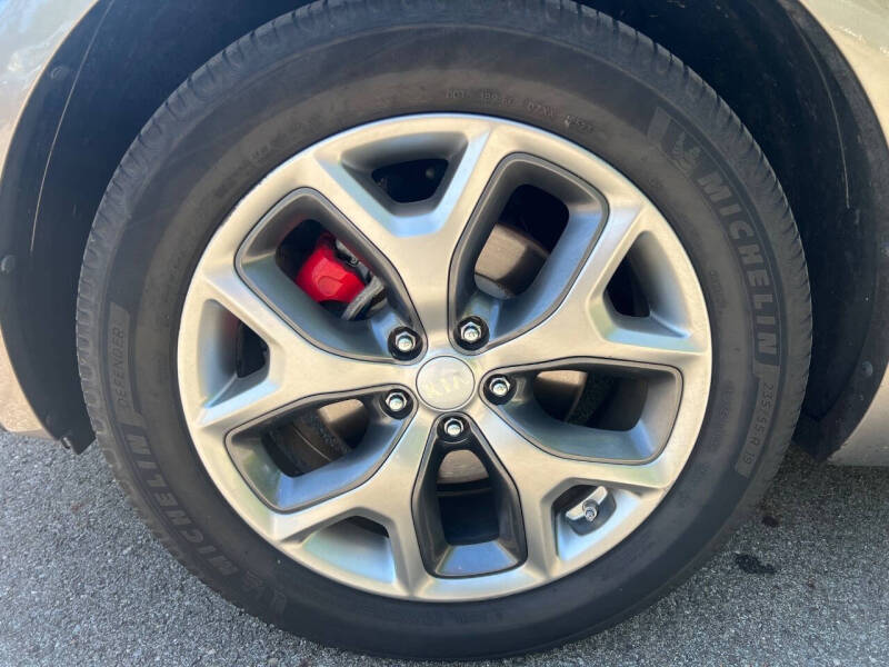 2017 Kia Sorento SX V6