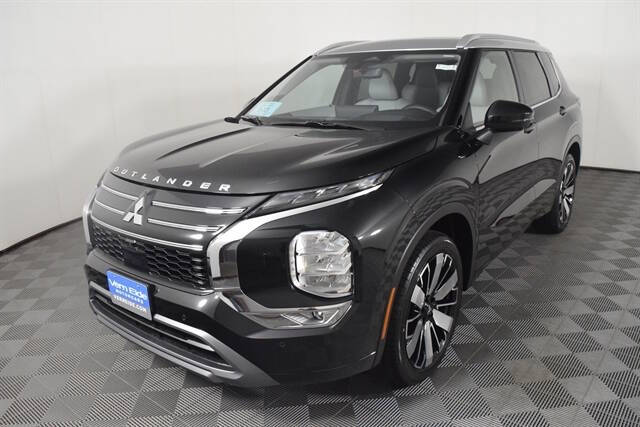 2025 Mitsubishi Outlander SEL Platinum Edition