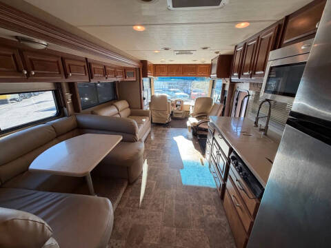 2012 Freightliner XCS Chassis