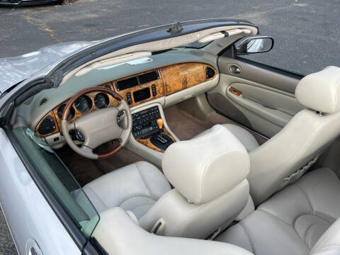 2001 Jaguar XKR