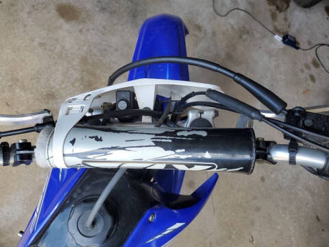 2000 Yamaha TT-R230